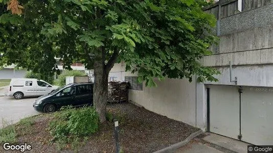 Lägenheter att hyra i Huddinge - Bild från Google Street View