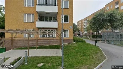 Lägenheter att hyra i Huddinge - Bild från Google Street View