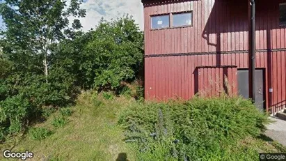 Lägenheter att hyra i Huddinge - Bild från Google Street View