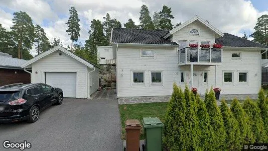 Lägenheter att hyra i Botkyrka - Bild från Google Street View