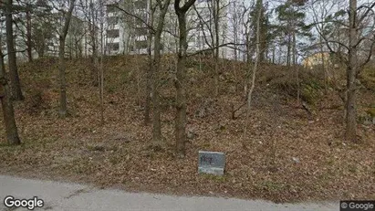 Lägenheter att hyra i Huddinge - Bild från Google Street View