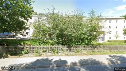 Lägenheter att hyra i Huddinge - Bild från Google Street View
