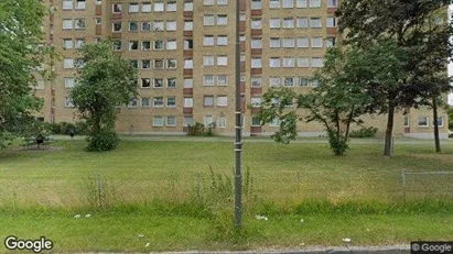 Lägenheter att hyra i Rosengård - Bild från Google Street View