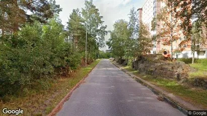 Lägenheter att hyra i Huddinge - Bild från Google Street View