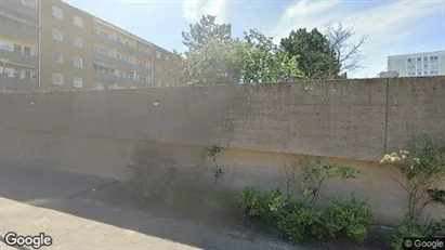 Lägenheter att hyra i Husie - Bild från Google Street View