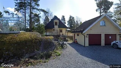 Lägenheter att hyra i Tyresö - Bild från Google Street View