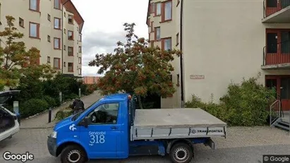 Lägenheter att hyra i Huddinge - Bild från Google Street View