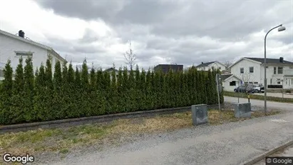 Lägenheter att hyra i Huddinge - Bild från Google Street View