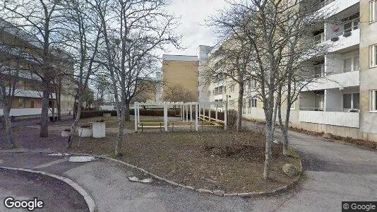 Lägenheter att hyra i Huddinge - Bild från Google Street View