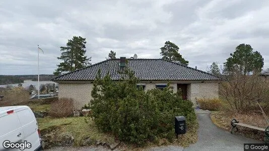 Lägenheter att hyra i Huddinge - Bild från Google Street View
