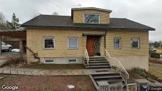 Lägenheter att hyra i Huddinge - Bild från Google Street View