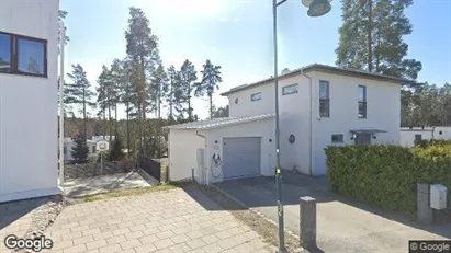 Lägenheter att hyra i Österåker - Bild från Google Street View