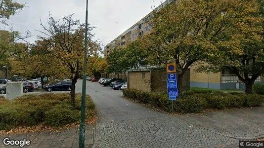Lägenheter att hyra i Rosengård - Bild från Google Street View