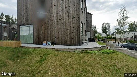 Lägenheter att hyra i Huddinge - Bild från Google Street View