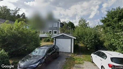 Lägenheter att hyra i Huddinge - Bild från Google Street View