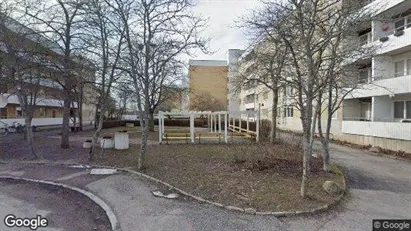 Lägenheter att hyra i Huddinge - Bild från Google Street View