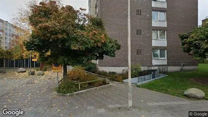 Lägenheter att hyra i Rosengård - Bild från Google Street View