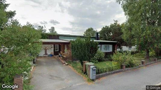 Lägenheter att hyra i Huddinge - Bild från Google Street View