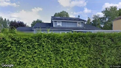 Lägenheter att hyra i Huddinge - Bild från Google Street View