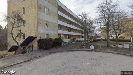 Lägenheter att hyra i Huddinge - Bild från Google Street View
