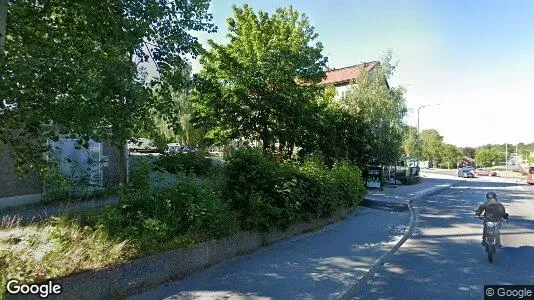 Lägenheter att hyra i Huddinge - Bild från Google Street View