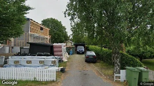 Lägenheter att hyra i Huddinge - Bild från Google Street View
