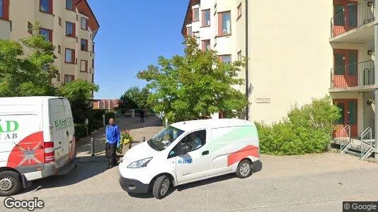 Lägenheter att hyra i Huddinge - Bild från Google Street View