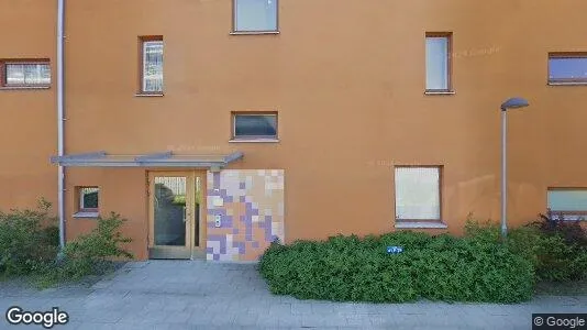 Lägenheter att hyra i Huddinge - Bild från Google Street View