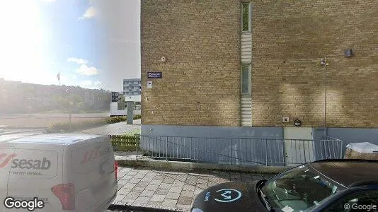 Lägenheter att hyra i Rosengård - Bild från Google Street View