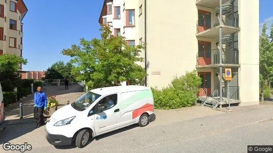Lägenheter att hyra i Huddinge - Bild från Google Street View