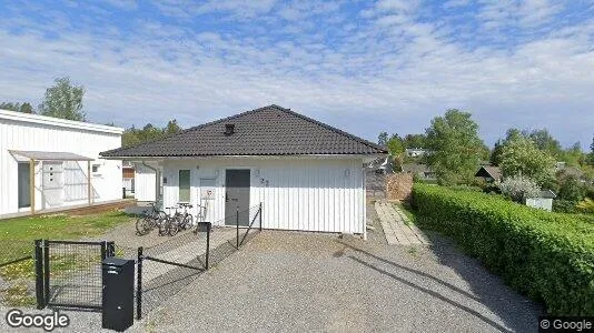 Lägenheter att hyra i Haninge - Bild från Google Street View