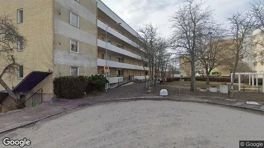 Lägenheter att hyra i Huddinge - Bild från Google Street View