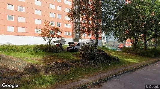 Lägenheter att hyra i Huddinge - Bild från Google Street View