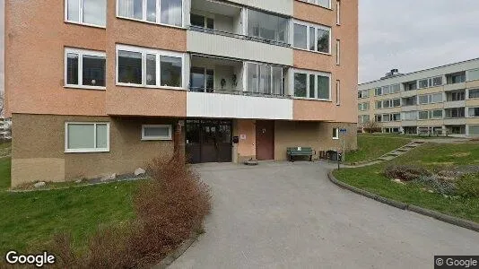 Lägenheter att hyra i Huddinge - Bild från Google Street View