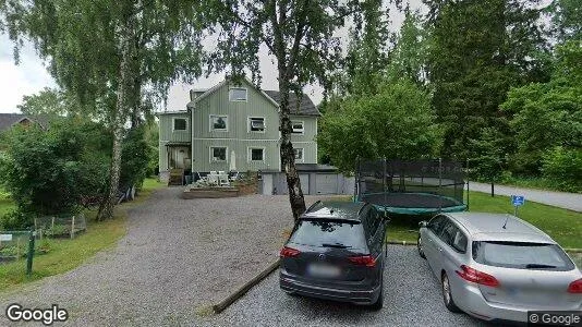 Lägenheter att hyra i Huddinge - Bild från Google Street View