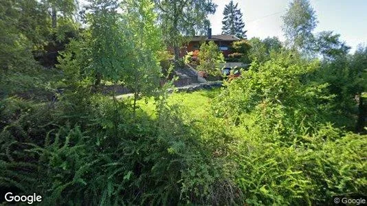 Lägenheter att hyra i Huddinge - Bild från Google Street View