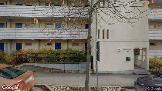 Lägenheter att hyra i Huddinge - Bild från Google Street View