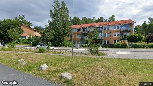 Lägenheter att hyra i Huddinge - Bild från Google Street View