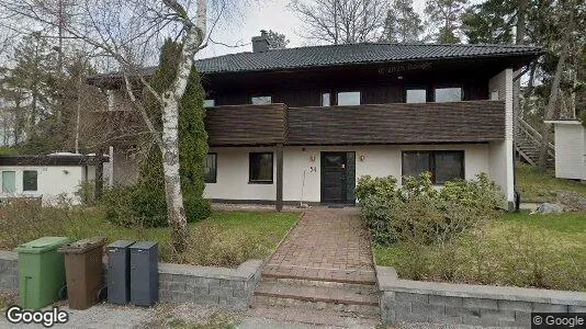 Lägenheter att hyra i Huddinge - Bild från Google Street View