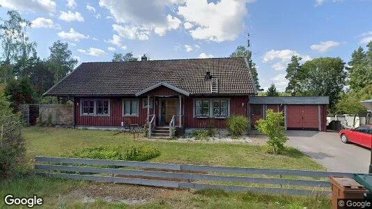 Lägenheter att hyra i Håbo - Bild från Google Street View