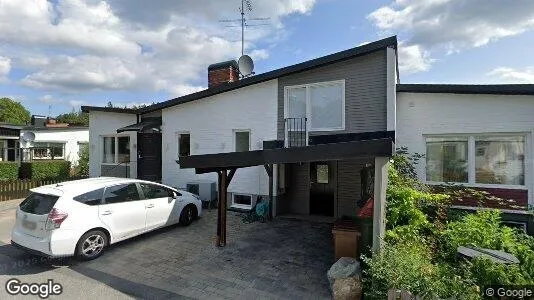 Lägenheter att hyra i Botkyrka - Bild från Google Street View