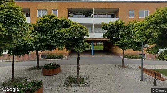 Lägenheter att hyra i Huddinge - Bild från Google Street View