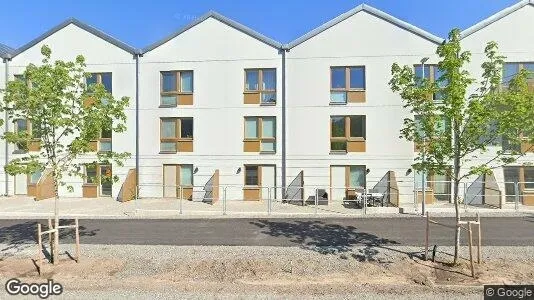 Lägenheter att hyra i Huddinge - Bild från Google Street View