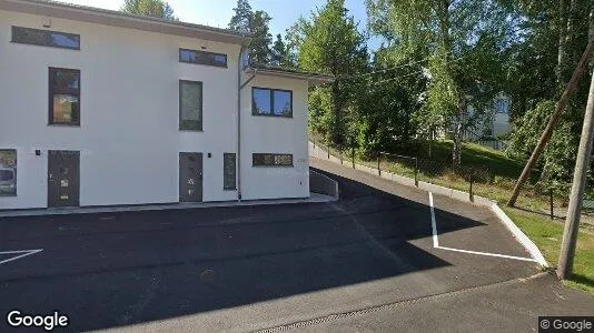 Lägenheter att hyra i Huddinge - Bild från Google Street View