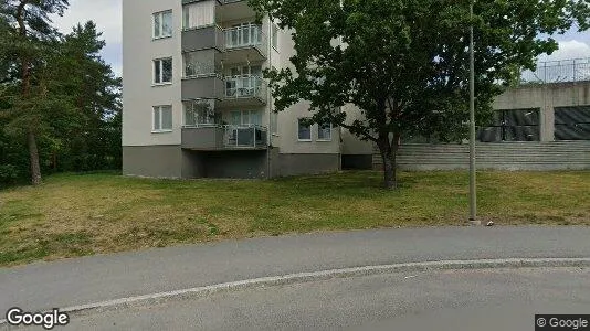 Lägenheter att hyra i Huddinge - Bild från Google Street View