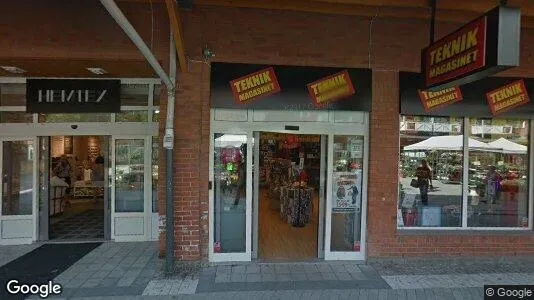 Lägenheter att hyra i Huddinge - Bild från Google Street View
