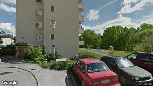 Lägenheter att hyra i Huddinge - Bild från Google Street View