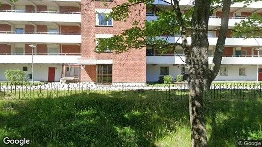 Lägenheter att hyra i Huddinge - Bild från Google Street View