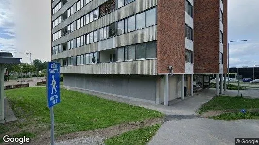 Lägenheter att hyra i Huddinge - Bild från Google Street View