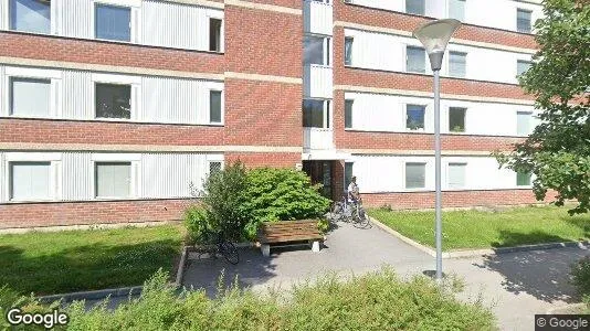 Lägenheter att hyra i Huddinge - Bild från Google Street View